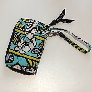 Island Blooms All In One Wristlet Wallet